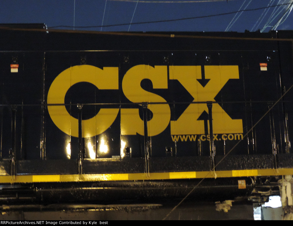 CSX new-ish logo clean and crisp 